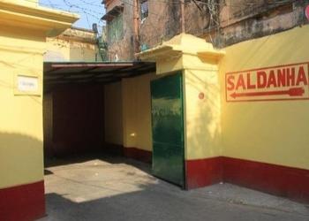 Saldanha-bakery-Cake-shops-Kolkata-West-bengal-1