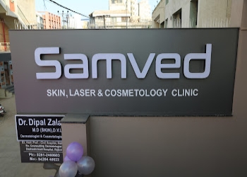 Samved-skin-care-clinic-Dermatologist-doctors-Rajkot-Gujarat-2