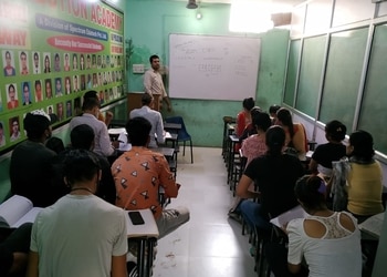 Selection-academy-Coaching-centre-Noida-Uttar-pradesh-3