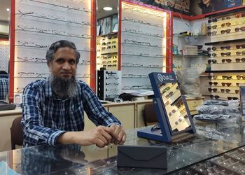 Shades-opticals-Opticals-Hyderabad-Telangana-3