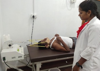 Shanthipriya-physiotherapy-clinic-Physiotherapists-Periyar-madurai-Tamil-nadu-2