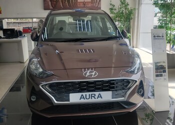 Sharayu-hyundai-Car-dealer-Navi-mumbai-Maharashtra-2