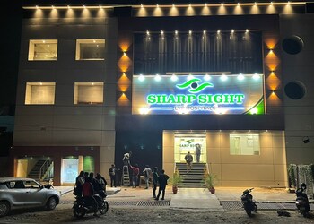 Sharp-sight-eye-hospital-Lasik-surgeon-Jammu-Jammu-and-kashmir-1