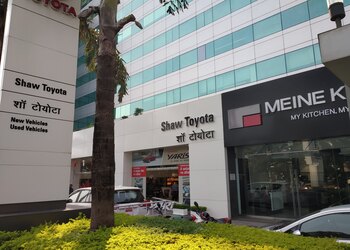 Shaw-toyota-Car-dealer-Pune-Maharashtra-1