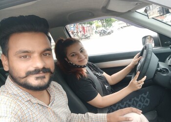 Singh-driving-school-Driving-schools-Chandigarh-Chandigarh-3