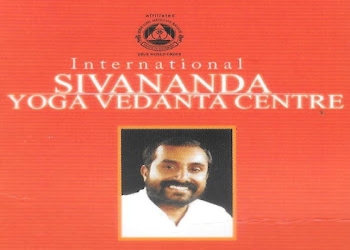 Sivananda-yoga-vedanta-centre-Yoga-classes-Palayam-kozhikode-Kerala-1