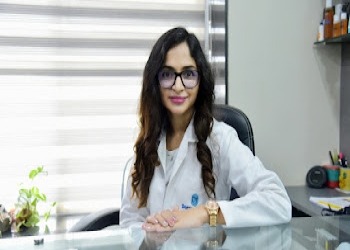 Skinsolutions-dermatology-clinic-Dermatologist-doctors-Kharadi-pune-Maharashtra-2