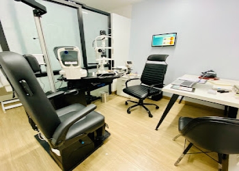 Skinvision-clinic-Dermatologist-doctors-Sector-52-gurugram-Haryana-2