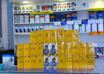 Space-comm-Mobile-stores-Amritsar-junction-amritsar-Punjab-3