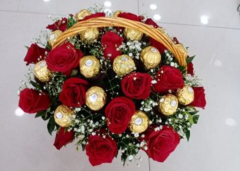 Spring-blossoms-florist-Flower-shops-Hyderabad-Telangana-2