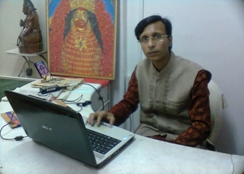 Sree-sajal-shastri-Astrologers-Behala-kolkata-West-bengal-1