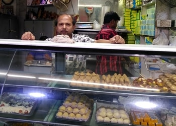 Sri-gopal-mistanna-bhandar-Sweet-shops-Kasba-kolkata-West-bengal-2