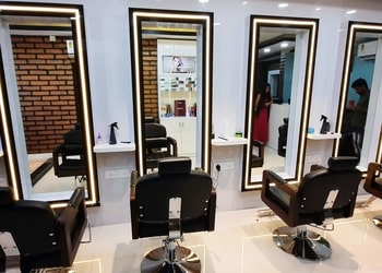 Sri-professional-Beauty-parlour-Giridih-Jharkhand-3