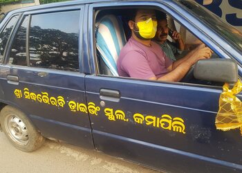 Sri-sidhabhairavi-driving-training-school-Driving-schools-Brahmapur-Odisha-2