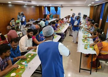 Sriram-catering-services-Catering-services-Aminjikarai-chennai-Tamil-nadu-3