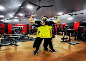 Srj-fitness-Gym-Ernakulam-junction-kochi-Kerala-1