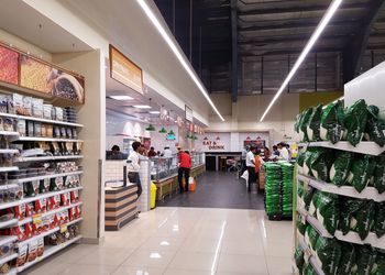 Star-hyper-Supermarkets-Hyderabad-Telangana-2