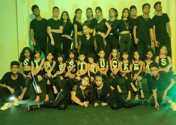 Starstruckers-Dance-schools-Dhubri-Assam-1