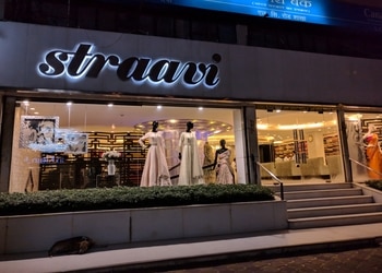 Straavi-Clothing-stores-Bhowanipur-kolkata-West-bengal-1