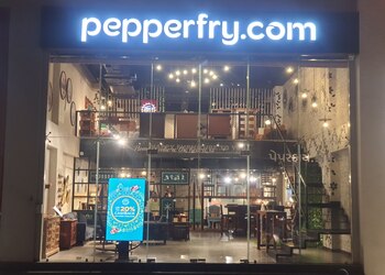 Studio-pepperfry-Furniture-stores-Akota-vadodara-Gujarat-1