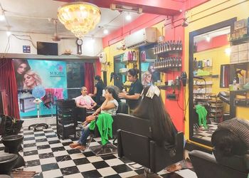 Styling-castle-of-riyanka-Beauty-parlour-Bhatpara-West-bengal-3