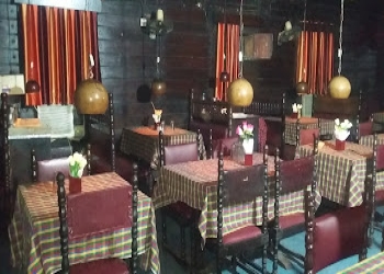 Sujata-restaurant-Family-restaurants-Patna-Bihar-1