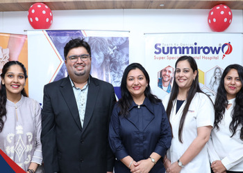 Summirow-dental-Dental-clinics-Piplod-surat-Gujarat-2