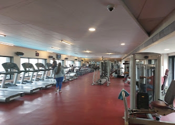 Surat-city-gymkhana-Gym-Surat-Gujarat-1