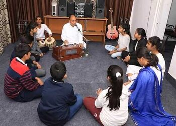 Suravee-Music-schools-Jaipur-Rajasthan-3