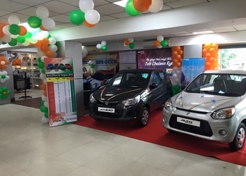 Suri-automobiles-Car-dealer-Jhansi-Uttar-pradesh-2