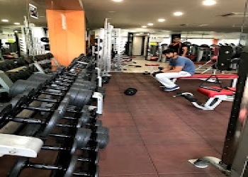 Talwalkars-navrangpura-Gym-Navrangpura-ahmedabad-Gujarat-2