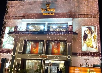 Tanishq-jewellery-Jewellery-shops-Bhubaneswar-Odisha-1