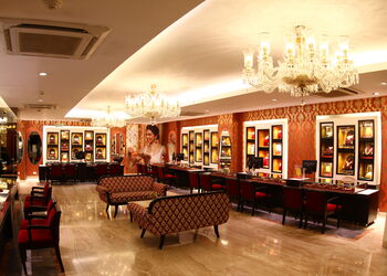 Tanishq-jewellery-Jewellery-shops-Paldi-ahmedabad-Gujarat-3