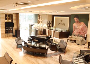 Tanishq-jewellery-Jewellery-shops-Pimpri-chinchwad-Maharashtra-3