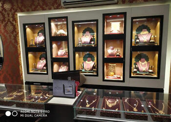 Tanishq-jewellery-Jewellery-shops-Rajendra-nagar-patna-Bihar-3