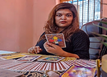 Tarot-with-meera-Tarot-card-reader-Arambagh-hooghly-West-bengal-2