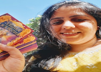 Tarot-with-tan-Tarot-card-reader-Malleswaram-bangalore-Karnataka-2