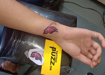 Tattoo-buzz-on-and-body-piercing-Tattoo-shops-Aurangabad-Maharashtra-3