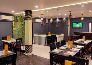 Tawa-parat-Family-restaurants-Jalandhar-Punjab-2