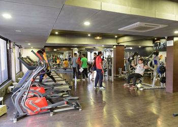 The-challenger-gym-Gym-Nadiad-Gujarat-1