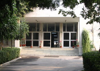 The-mothers-international-school-Cbse-schools-New-delhi-Delhi-1