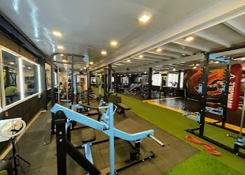 The-solitaire-fitness-international-Gym-Santacruz-mumbai-Maharashtra-2