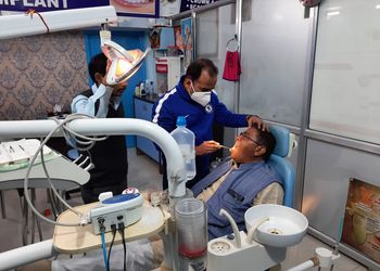 The-teeth-doctor-Dental-clinics-Patna-junction-patna-Bihar-2