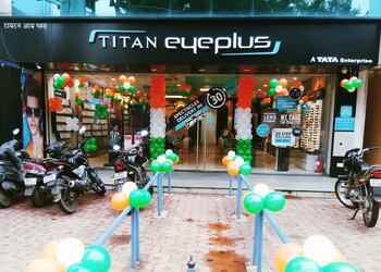 Titan-eye-Opticals-Dhantoli-nagpur-Maharashtra-1