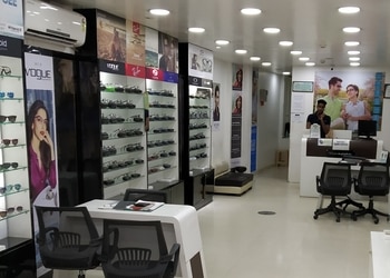 Titan-eyeplus-Opticals-Dibrugarh-Assam-3