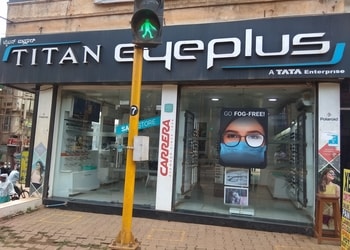 Titan-eyeplus-Opticals-Hubballi-dharwad-Karnataka-1