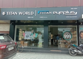 Titan-eyeplus-Opticals-Jorhat-Assam-1