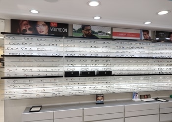 Titan-eyeplus-Opticals-Kadru-ranchi-Jharkhand-2