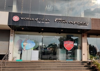 Titan-eyeplus-Opticals-Shivaji-nagar-belgaum-belagavi-Karnataka-1