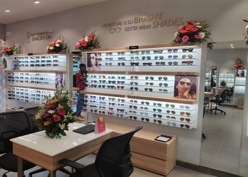 Titan-eyeplus-Opticals-Sigra-varanasi-Uttar-pradesh-2